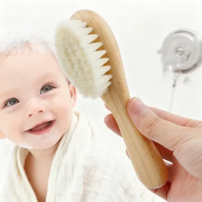 Brosse et peigne bébé en bois de hêtre